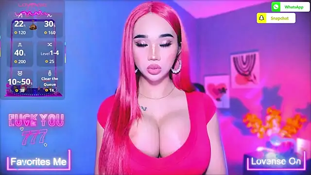 TriciaCumLoader online show from March 13, 8:25 pm