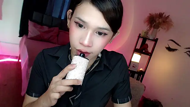 Snapshot of Veniceseduction chatting on September 15, 3:40 am Veniceseduction online show from September 15, 3:40 am
