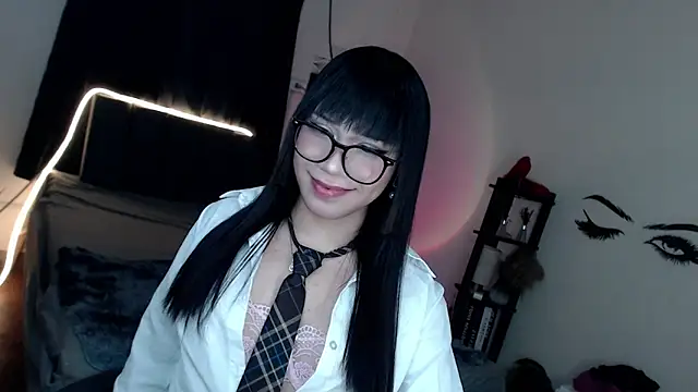 Snapshot of Veniceseduction chatting on May 8, 2:43 pm Veniceseduction online show from May 8, 2:43 pm