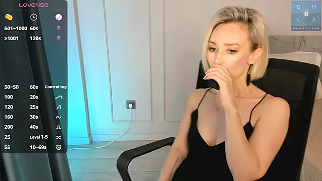 MinaDiamondd online show from November 1, 3:02 am