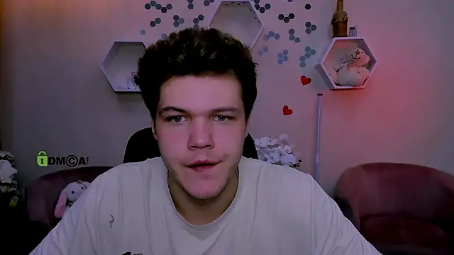 Snapshot of lucas_long_ chatting on September 27, 7:09 pm lucas long online show from September 27, 7:09 pm