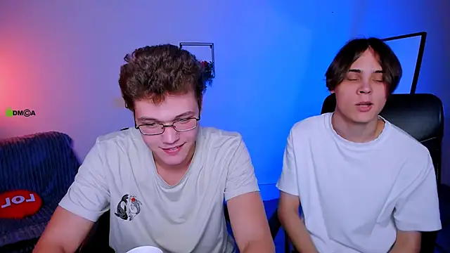 Snapshot of lucas_long_ chatting on September 18, 12:52 pm lucas long online show from September 18, 12:52 pm