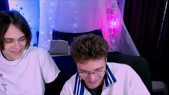 Snapshot of lucas_long_ chatting on November 20, 9:10 am lucas long online show from November 20, 9:10 am