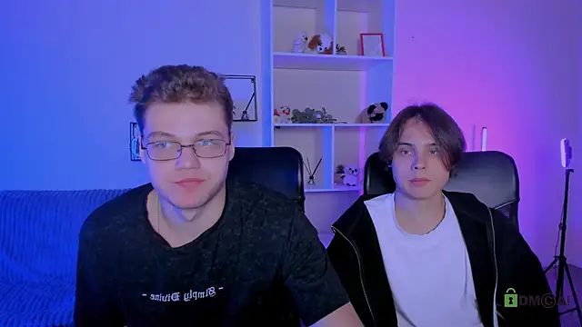 Snapshot of lucas_long_ chatting on October 10, 7:36 pm lucas long online show from October 10, 7:36 pm