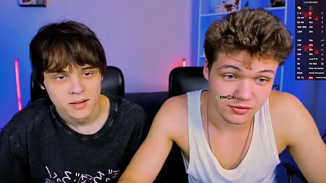 Snapshot of lucas_long_ chatting on November 23, 9:52 am lucas long online show from November 23, 9:52 am