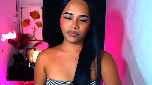 Snapshot of Lorainnelustts chatting on March 24, 1:55 pm Lorainnelustts online show from March 24, 1:55 pm