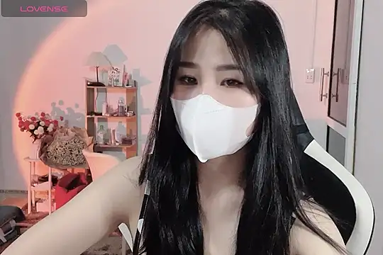 Snapshot of ___Daisy___ chatting on September 8, 4:06 pm Daisy online show from September 8, 4:06 pm