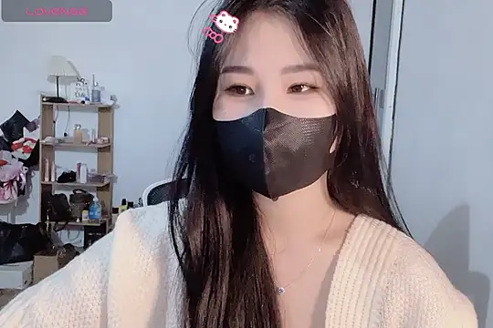 Snapshot of ___Daisy___ chatting on November 11, 6:19 am Daisy online show from November 11, 6:19 am