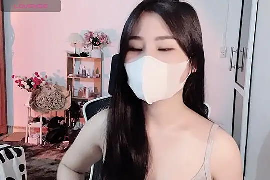 Snapshot of ___Daisy___ chatting on October 12, 2:51 pm Daisy online show from October 12, 2:51 pm