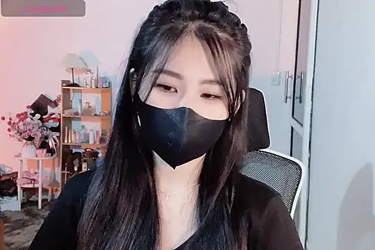 Snapshot of ___Daisy___ chatting on November 29, 6:57 am Daisy online show from November 29, 6:57 am