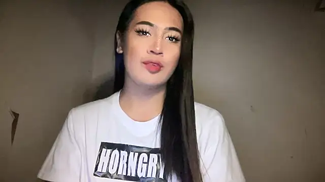 fallon empress143 online show from November 7, 6:34 pm