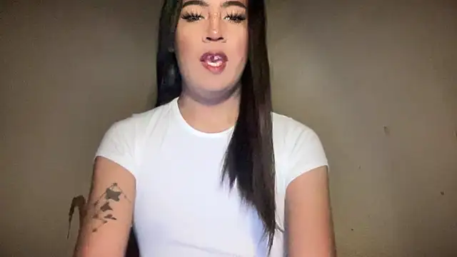 fallon empress143 online show from October 5, 4:47 am