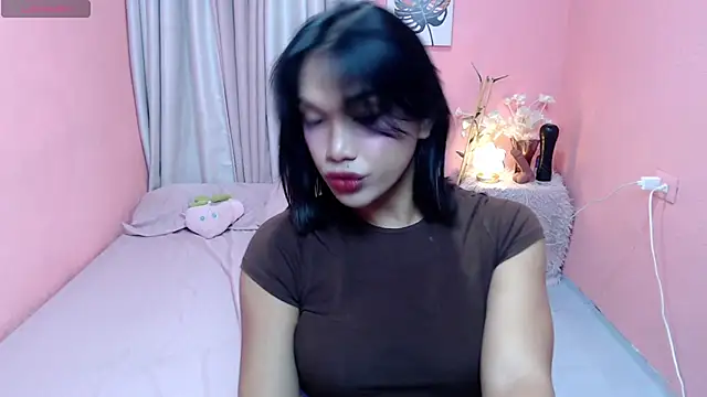 Snapshot of Herbielustts chatting on July 29, 1:10 pm Herbielustts online show from July 29, 1:10 pm