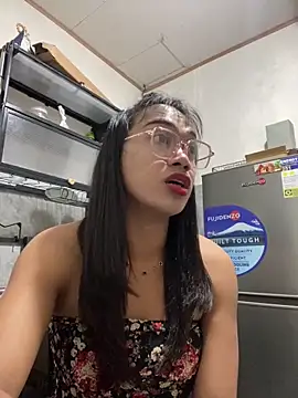 Herbielustts online show from March 8, 2:20 pm