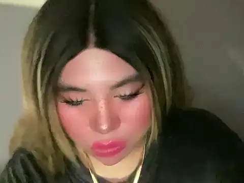 Naughtyrosecum online show from September 17, 3:36 pm