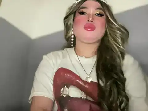 Naughtyrosecum online show from October 18, 5:04 pm