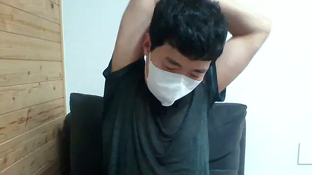 Snapshot of _kinggun_ chatting on October 28, 1:10 pm  kinggun  online show from October 28, 1:10 pm