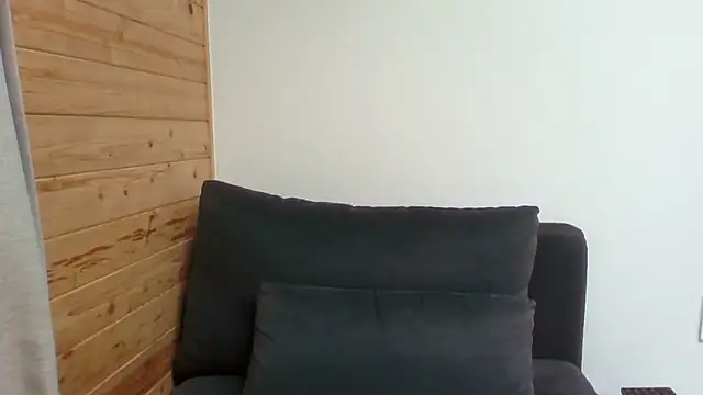 Snapshot of _kinggun_ chatting on October 6, 11:05 pm  kinggun  online show from October 6, 11:05 pm