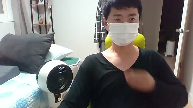 Snapshot of _kinggun_ chatting on May 29, 1:28 pm kinggun online show from May 29, 1:28 pm