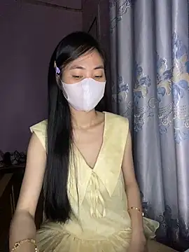 Snapshot of Dau-Tayy chatting on May 23, 12:04 pm Dau-Tayy online show from May 23, 12:04 pm