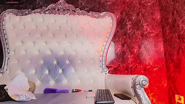 MirandaSould online show from November 26, 1:55 pm