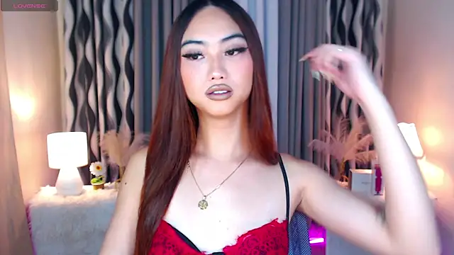 Kiah Wyatt online show from November 11, 6:19 am