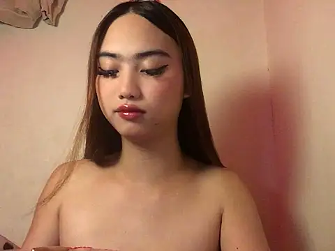 Kiah Wyatt online show from November 25, 6:47 am