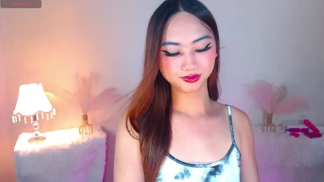 Kiah Wyatt online show from November 28, 7:19 am