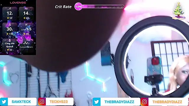 SamXTeck online show from December 2, 12:55 am