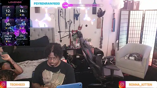 SamXTeck online show from April 20, 11:28 pm