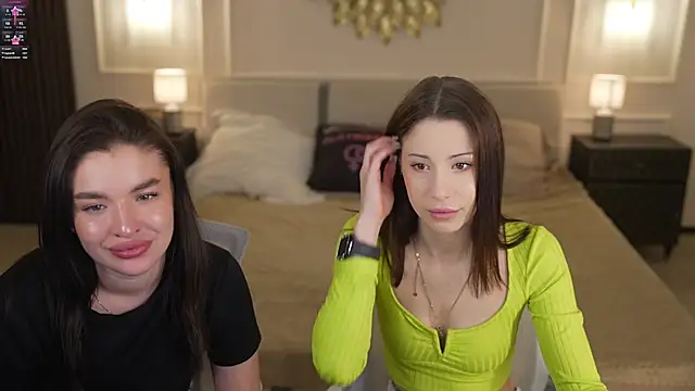 Selena Glow online show from November 11, 7:41 pm