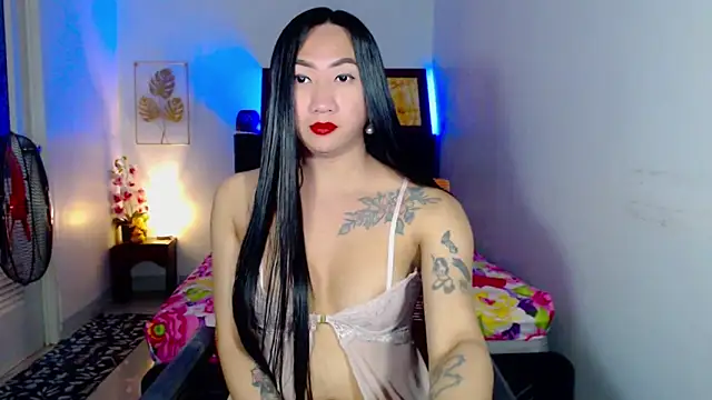 LovelyQueen69 online show from February 6, 5:42 pm