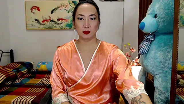 Snapshot of LovelyQueen69 chatting on September 14, 10:43 pm LovelyQueen69 online show from September 14, 10:43 pm