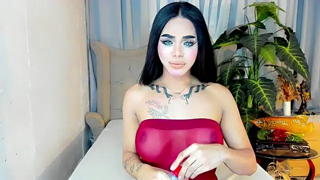 MochaliciousTransOnTop online show from February 5, 8:21 am