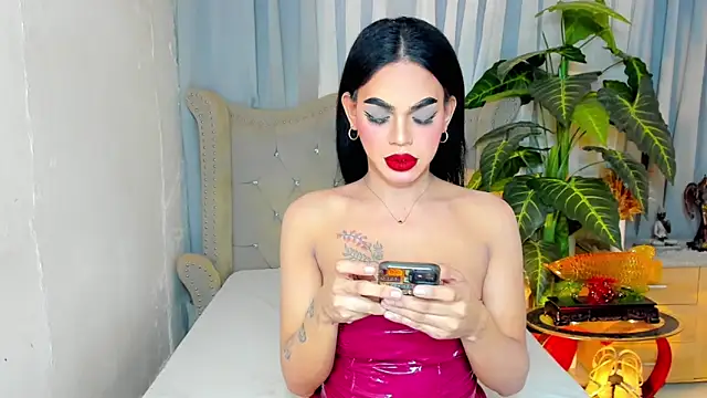 MochaliciousTransOnTop online show from January 18, 2:48 am