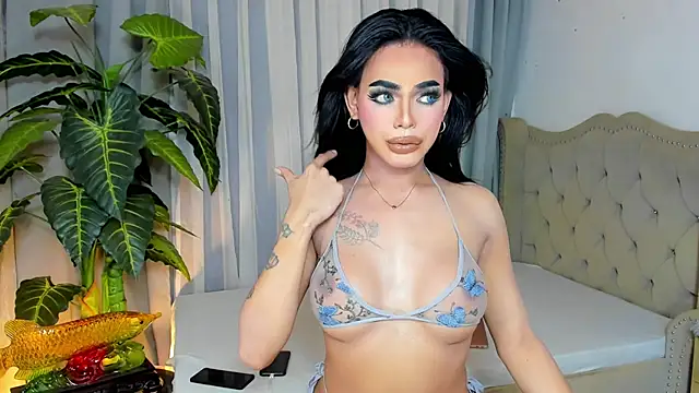 MochaliciousTransOnTop online show from January 14, 11:47 am