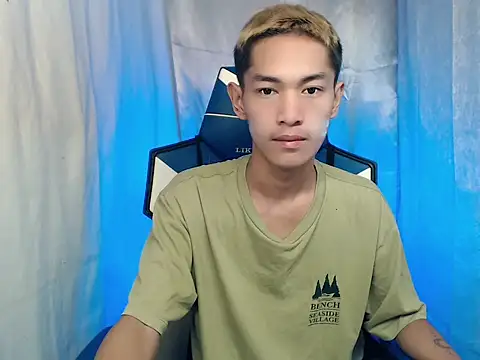 riks tyler online show from December 20, 5:38 pm