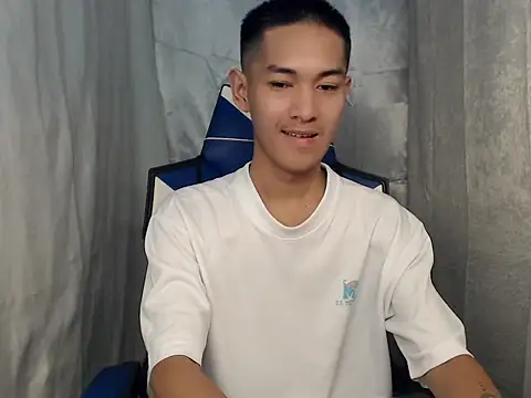 riks tyler online show from February 24, 8:59 am