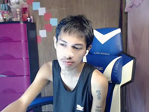 riks tyler online show from July 17, 10:45 am
