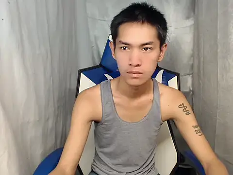 riks tyler online show from April 4, 6:14 pm