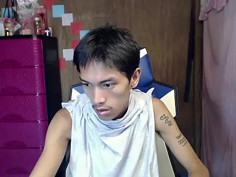 riks tyler online show from July 21, 5:03 pm