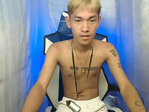 riks tyler online show from November 5, 4:59 am