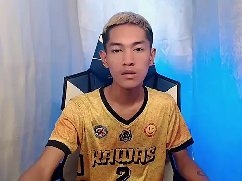 riks tyler online show from December 18, 4:06 am