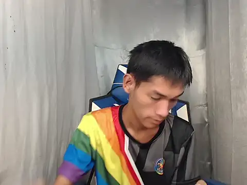 riks tyler online show from June 21, 2:45 pm