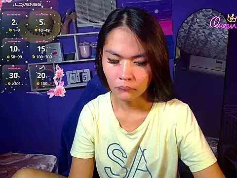 urgirljane online show from June 15, 2:50 pm