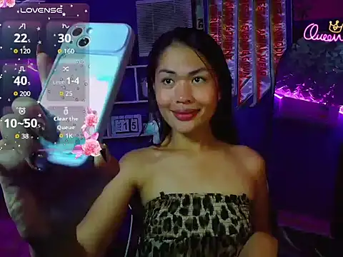 urgirljane online show from July 15, 12:12 pm