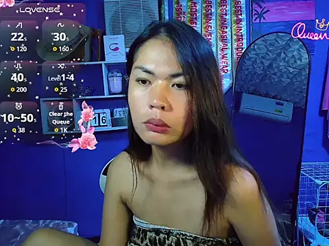 urgirljane online show from July 16, 3:53 pm