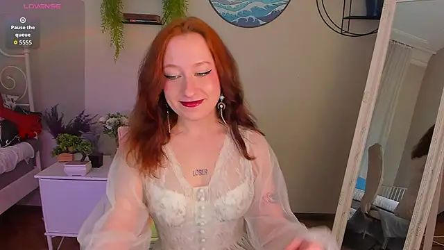 Snapshot of Violet_Griffen chatting on November 23, 3:33 pm Violet Griffen online show from November 23, 3:33 pm