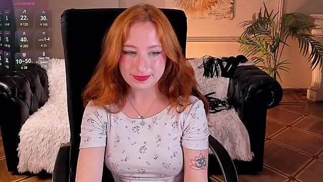Snapshot of Violet_Griffen chatting on July 1, 3:45 pm Violet Griffen online show from July 1, 3:45 pm