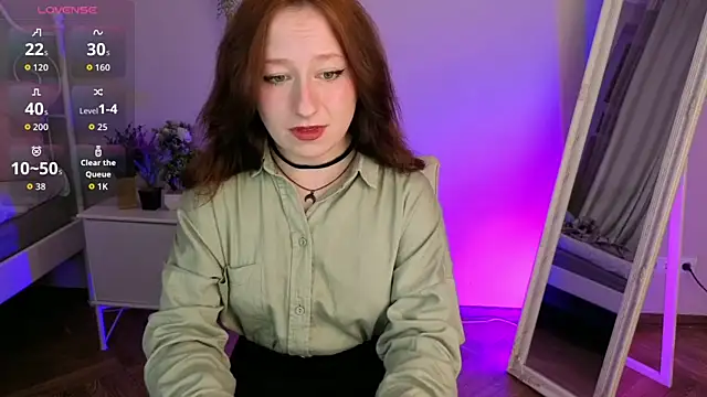 Snapshot of Violet_Griffen chatting on October 15, 4:04 pm Violet Griffen online show from October 15, 4:04 pm